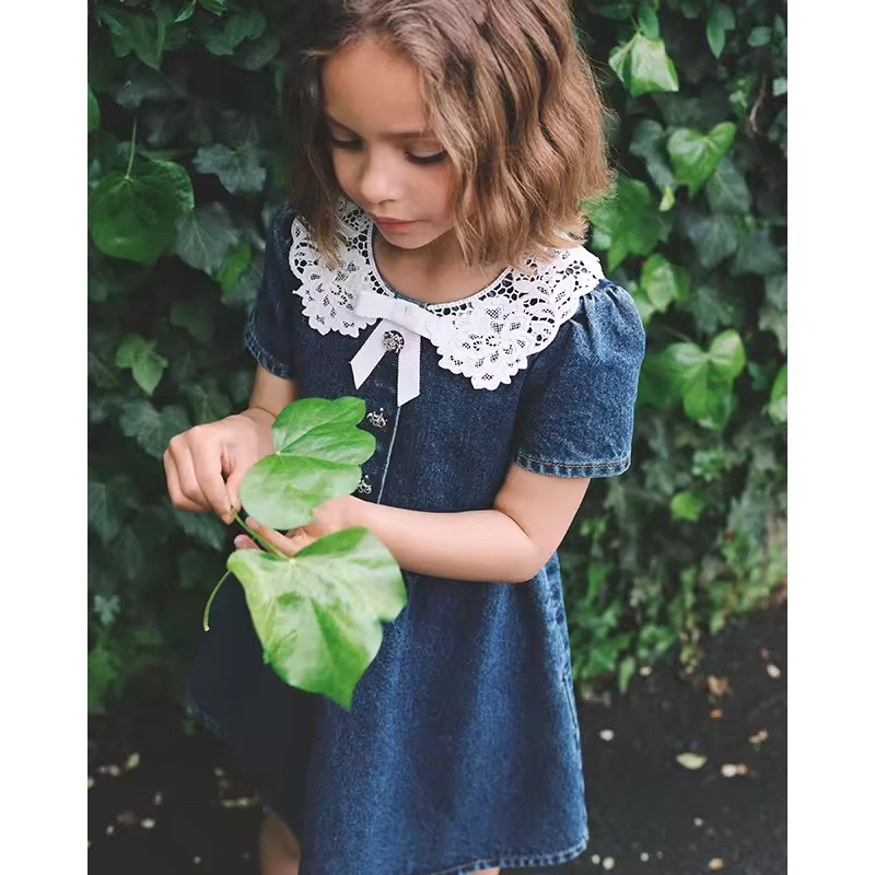 High Quality Spring Lace Collar Fashion Jewel Buttons Decorated Kids Clothes Dresses Girls Casual Little Girls Denim Dress