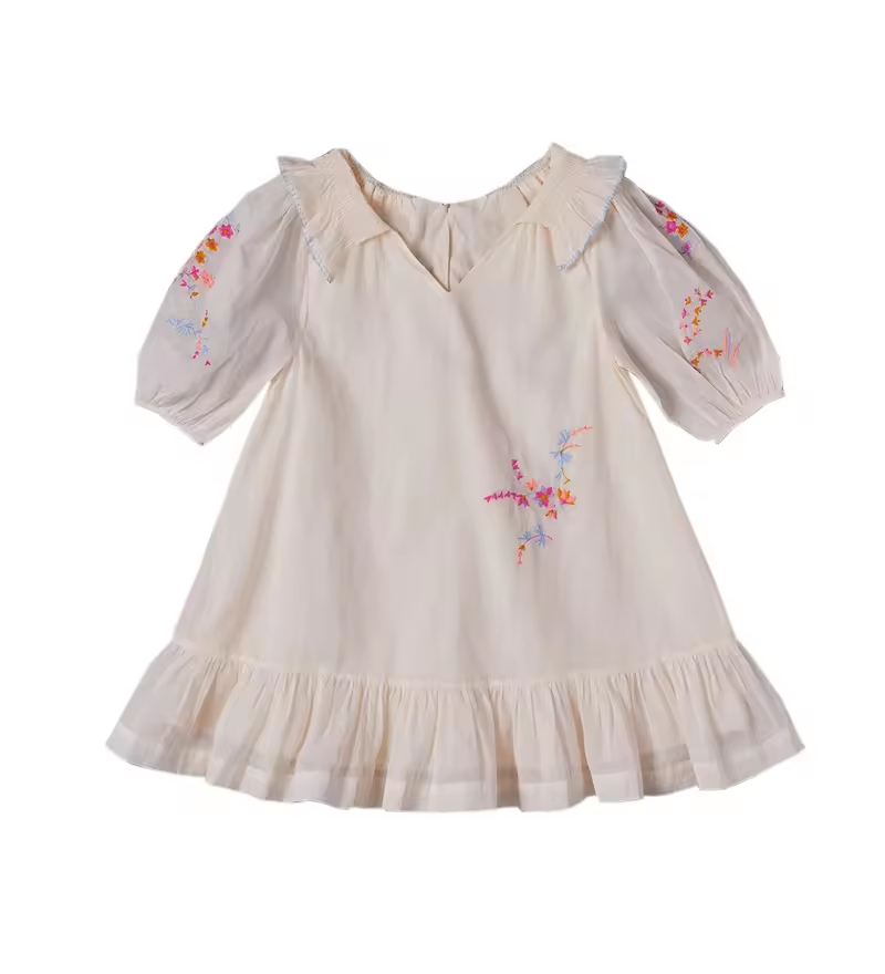 Newest Fashion Style Light Weight Cotton Dresses Puff Sleeves Cutwork Embroidery Dress for Girls 7-12 Years Old